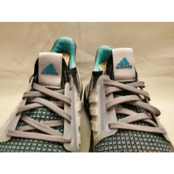 Adidas  Ultra Boost 19 Running Shoes EF1339 Mens Sz 8 Core Black/Grey/Teal - Picture 3 of 10